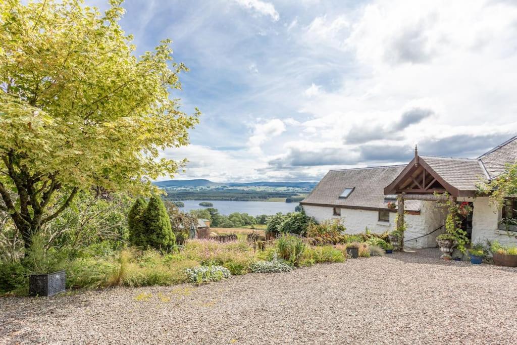 The Stable - Cottage With A Spectacular Lake View Port Of Menteith Luaran gambar